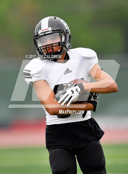 Thumbnail 2 in Steele @ Judson photogallery.