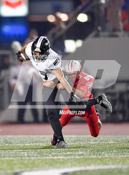 Thumbnail 1 in Steele @ Judson photogallery.