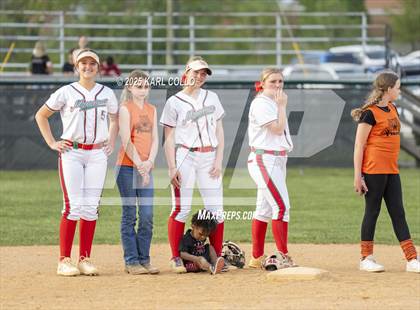 Thumbnail 1 in Spring Mills @ Musselman photogallery.
