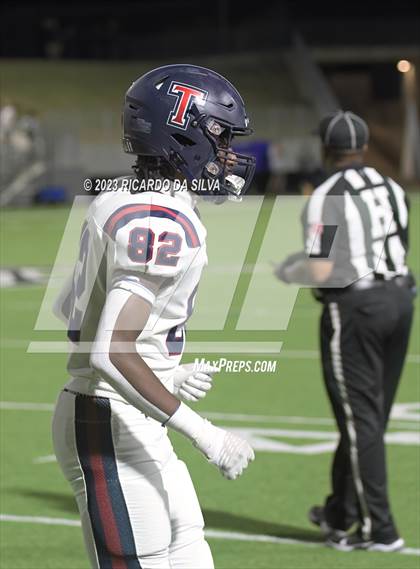 Thumbnail 2 in Tompkins vs Seven Lakes photogallery.