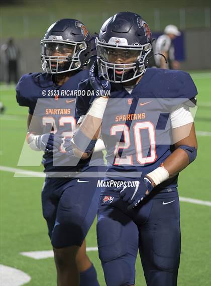Thumbnail 2 in Tompkins vs Seven Lakes photogallery.