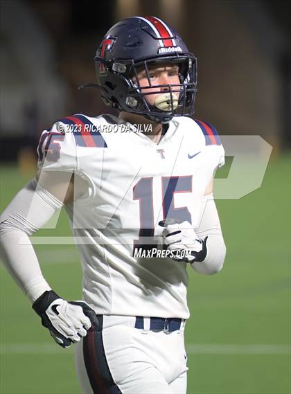 Thumbnail 3 in Tompkins vs Seven Lakes photogallery.