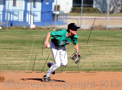 Thumbnail 1 in Burroughs @ Tehachapi photogallery.