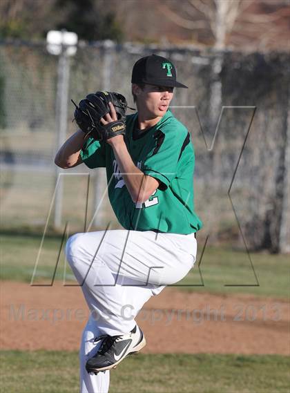 Thumbnail 2 in Burroughs @ Tehachapi photogallery.