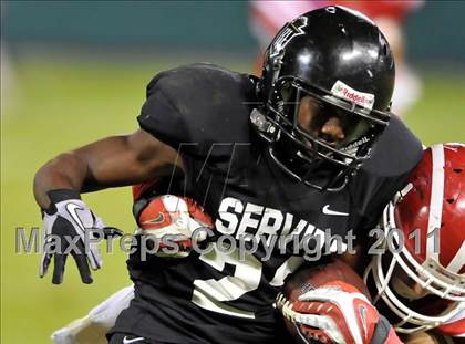 Thumbnail 2 in Mater Dei vs. Servite photogallery.