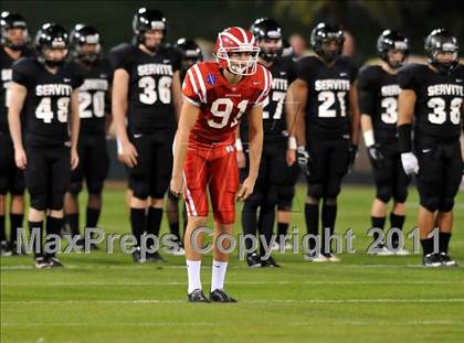 Thumbnail 1 in Mater Dei vs. Servite photogallery.