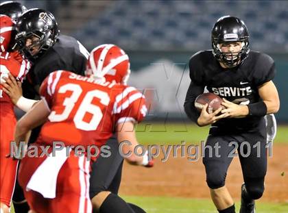 Thumbnail 1 in Mater Dei vs. Servite photogallery.