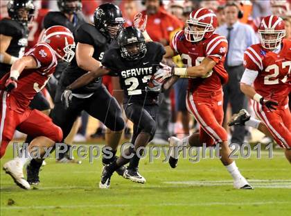 Thumbnail 3 in Mater Dei vs. Servite photogallery.