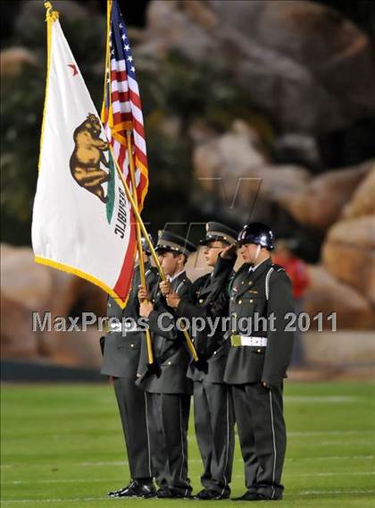 Thumbnail 1 in Mater Dei vs. Servite photogallery.