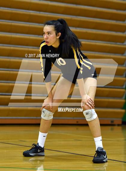 Thumbnail 1 in El Dorado vs. Los Alamitos (Durango Fall Classic) photogallery.