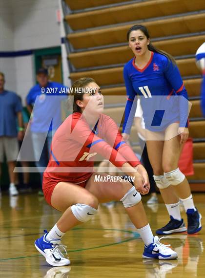 Thumbnail 2 in El Dorado vs. Los Alamitos (Durango Fall Classic) photogallery.