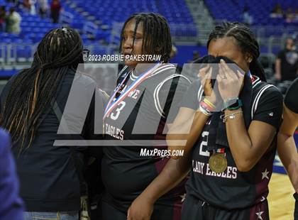 Thumbnail 2 in Gruver vs. Hearne (UIL 2A Basketball State Semifinal Medal Ceremony) photogallery.