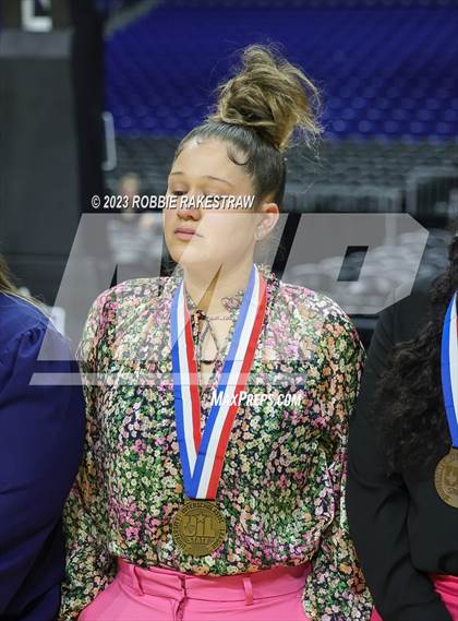 Thumbnail 2 in Gruver vs. Hearne (UIL 2A Basketball State Semifinal Medal Ceremony) photogallery.