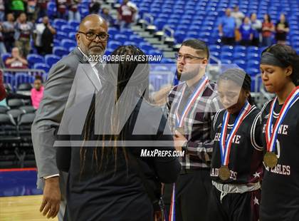 Thumbnail 1 in Gruver vs. Hearne (UIL 2A Basketball State Semifinal Medal Ceremony) photogallery.