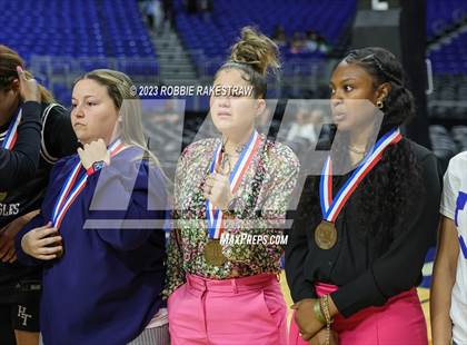 Thumbnail 2 in Gruver vs. Hearne (UIL 2A Basketball State Semifinal Medal Ceremony) photogallery.