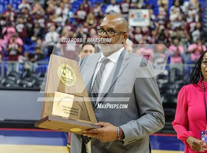 Thumbnail 3 in Gruver vs. Hearne (UIL 2A Basketball State Semifinal Medal Ceremony) photogallery.