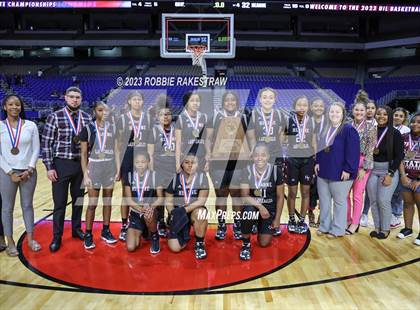 Thumbnail 3 in Gruver vs. Hearne (UIL 2A Basketball State Semifinal Medal Ceremony) photogallery.
