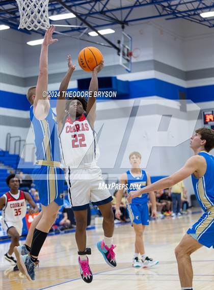 Thumbnail 3 in Whites Creek vs. Brentwood (Kay Maynard State Farm Classic) photogallery.