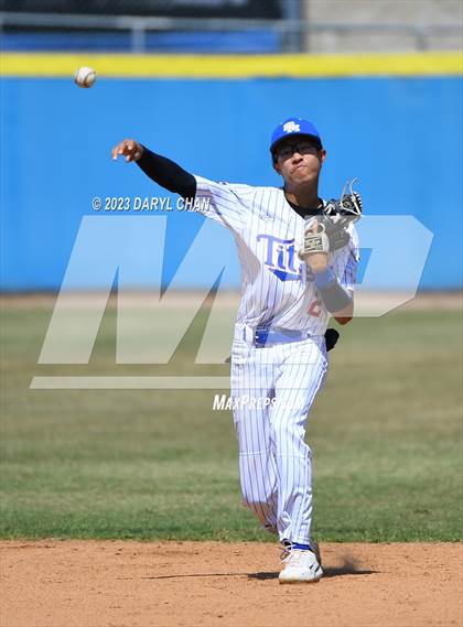 Thumbnail 2 in Hesperia Christian @ San Marino (CIFSS D6 Semifinal) photogallery.