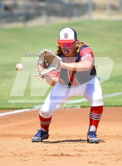 Thumbnail 3 in Hesperia Christian @ San Marino (CIFSS D6 Semifinal) photogallery.