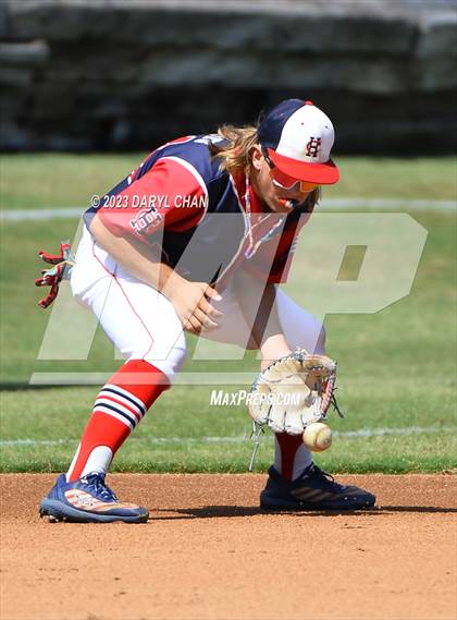 Thumbnail 1 in Hesperia Christian @ San Marino (CIFSS D6 Semifinal) photogallery.