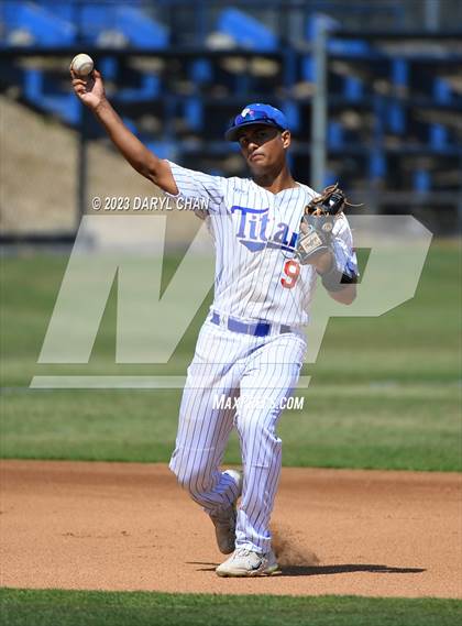 Thumbnail 1 in Hesperia Christian @ San Marino (CIFSS D6 Semifinal) photogallery.