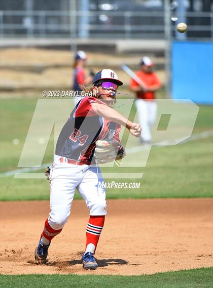 Thumbnail 3 in Hesperia Christian @ San Marino (CIFSS D6 Semifinal) photogallery.