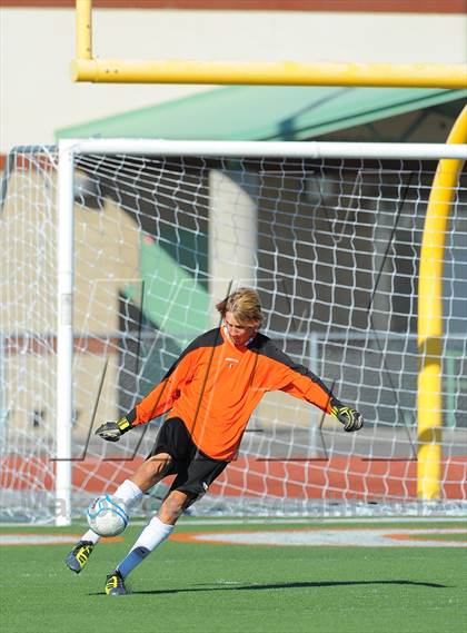 Thumbnail 3 in Blue Ridge vs. Desert Christian (AIA D4 Final) photogallery.