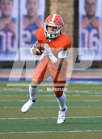 Thumbnail 1 in Faith Lutheran @ Bishop Gorman photogallery.