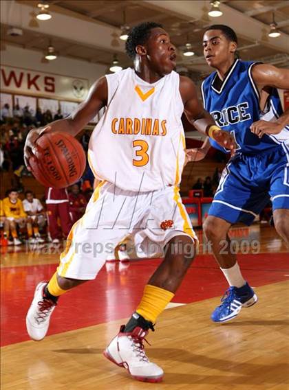 Thumbnail 1 in Cantwell-Sacred Heart vs. Price (Sea Hawk Classic) photogallery.