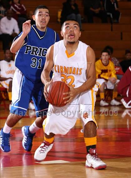 Thumbnail 2 in Cantwell-Sacred Heart vs. Price (Sea Hawk Classic) photogallery.