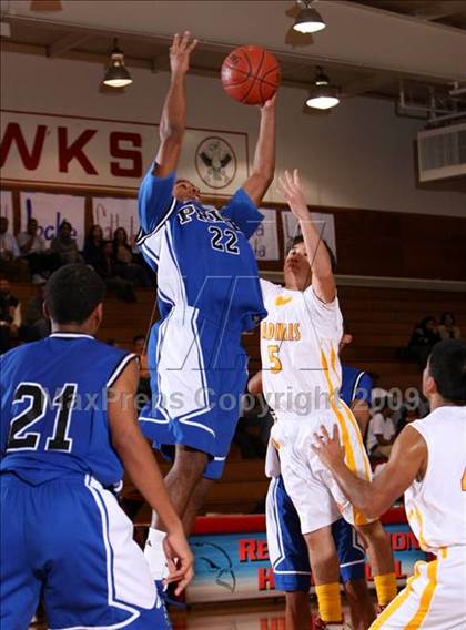 Thumbnail 1 in Cantwell-Sacred Heart vs. Price (Sea Hawk Classic) photogallery.