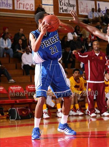 Thumbnail 1 in Cantwell-Sacred Heart vs. Price (Sea Hawk Classic) photogallery.