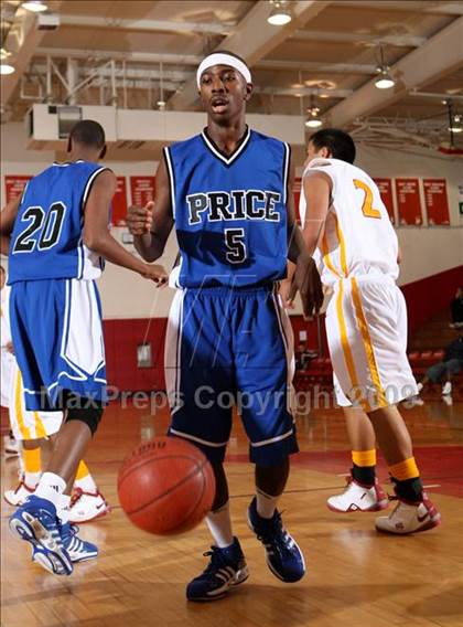 Thumbnail 3 in Cantwell-Sacred Heart vs. Price (Sea Hawk Classic) photogallery.