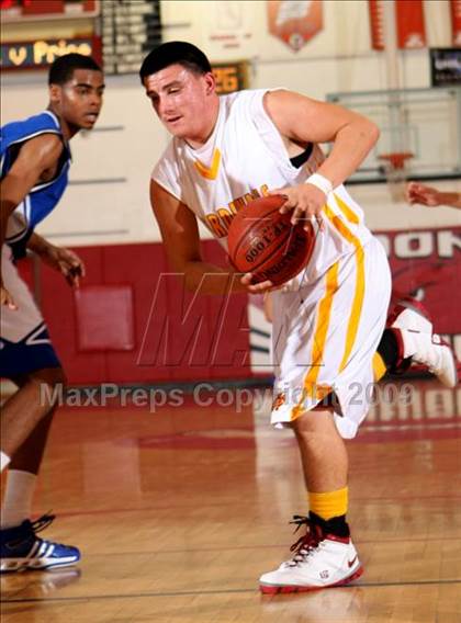 Thumbnail 3 in Cantwell-Sacred Heart vs. Price (Sea Hawk Classic) photogallery.