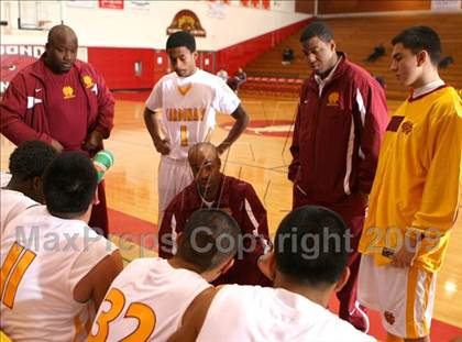 Thumbnail 1 in Cantwell-Sacred Heart vs. Price (Sea Hawk Classic) photogallery.