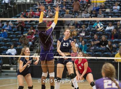 Thumbnail 1 in Rayne vs. Ursuline Academy (LHSAA Division III Quarterfinal) photogallery.
