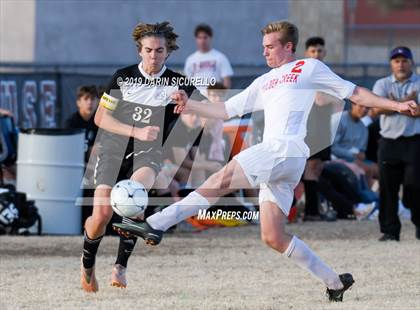 Thumbnail 1 in Queen Creek vs Boulder Creek (DRHS Anthony Solis/Stephen Hopp Cactus Cup) photogallery.