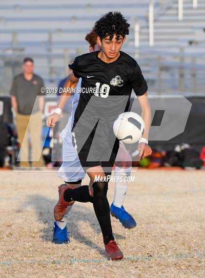 Thumbnail 1 in Queen Creek vs Boulder Creek (DRHS Anthony Solis/Stephen Hopp Cactus Cup) photogallery.