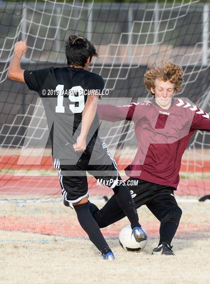 Thumbnail 2 in Queen Creek vs Boulder Creek (DRHS Anthony Solis/Stephen Hopp Cactus Cup) photogallery.