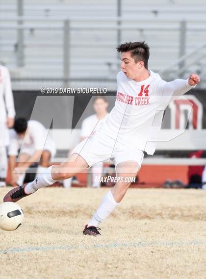 Thumbnail 2 in Queen Creek vs Boulder Creek (DRHS Anthony Solis/Stephen Hopp Cactus Cup) photogallery.