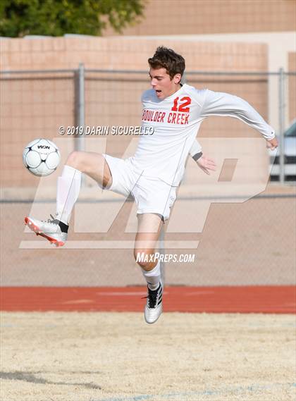 Thumbnail 3 in Queen Creek vs Boulder Creek (DRHS Anthony Solis/Stephen Hopp Cactus Cup) photogallery.