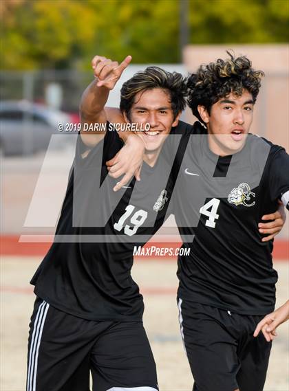 Thumbnail 1 in Queen Creek vs Boulder Creek (DRHS Anthony Solis/Stephen Hopp Cactus Cup) photogallery.