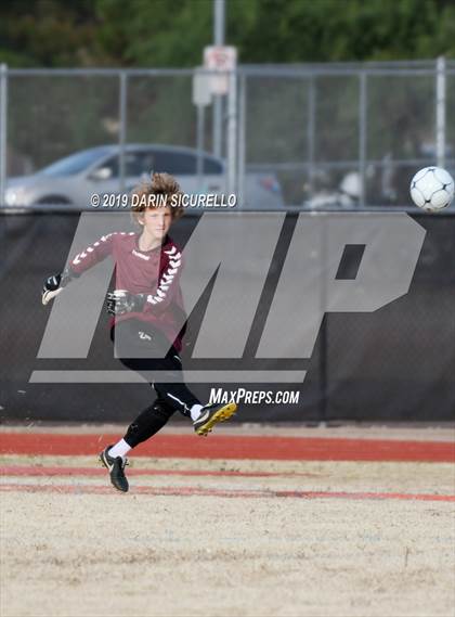 Thumbnail 2 in Queen Creek vs Boulder Creek (DRHS Anthony Solis/Stephen Hopp Cactus Cup) photogallery.