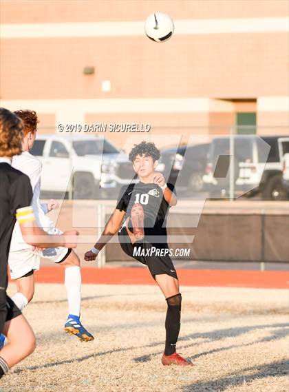 Thumbnail 1 in Queen Creek vs Boulder Creek (DRHS Anthony Solis/Stephen Hopp Cactus Cup) photogallery.