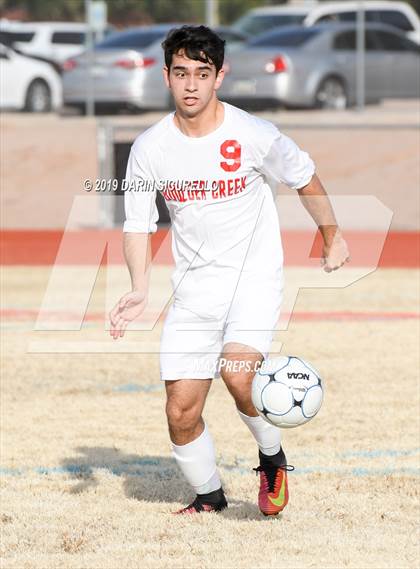 Thumbnail 1 in Queen Creek vs Boulder Creek (DRHS Anthony Solis/Stephen Hopp Cactus Cup) photogallery.