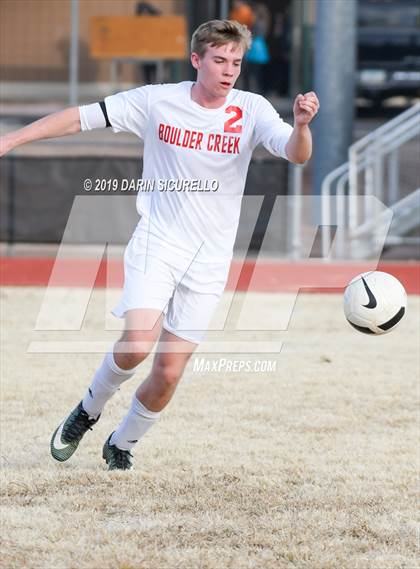 Thumbnail 1 in Queen Creek vs Boulder Creek (DRHS Anthony Solis/Stephen Hopp Cactus Cup) photogallery.