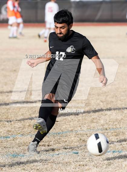 Thumbnail 1 in Queen Creek vs Boulder Creek (DRHS Anthony Solis/Stephen Hopp Cactus Cup) photogallery.