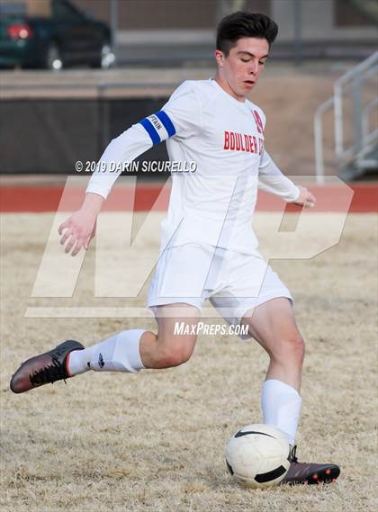 Thumbnail 3 in Queen Creek vs Boulder Creek (DRHS Anthony Solis/Stephen Hopp Cactus Cup) photogallery.