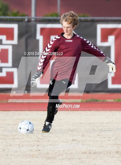 Thumbnail 2 in Queen Creek vs Boulder Creek (DRHS Anthony Solis/Stephen Hopp Cactus Cup) photogallery.